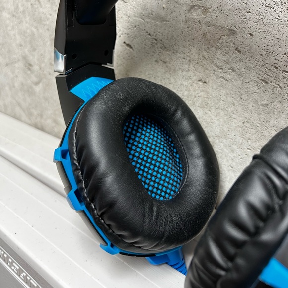 COPY - RUNMUS K2 Gaming Headset - Picture 4 of 8